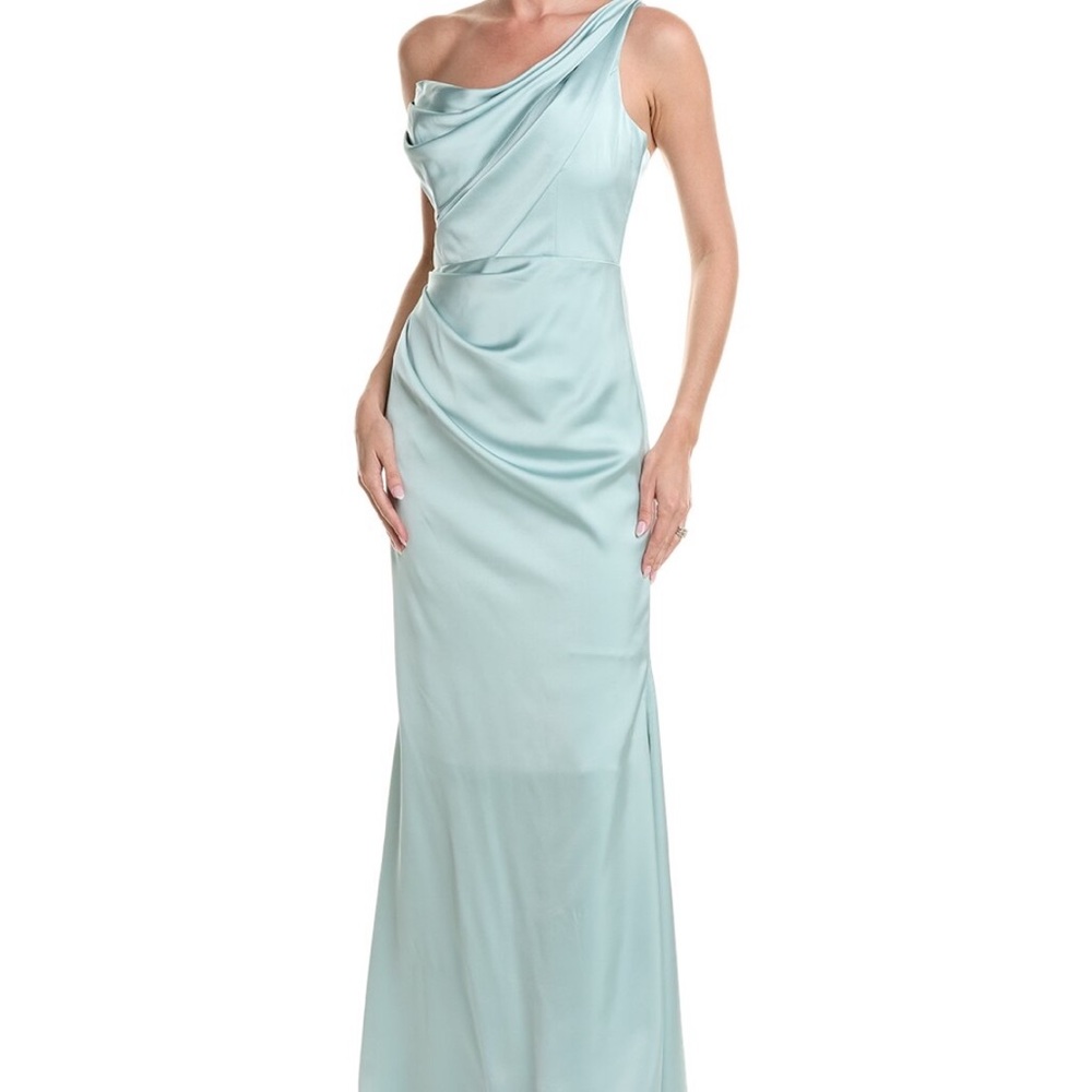 🔥NEW PRICE🔥 Stunning Rene Ruiz Gown